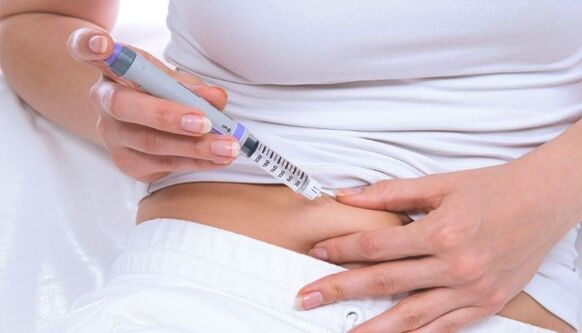Injektion, die an Diabetes gesendet wird